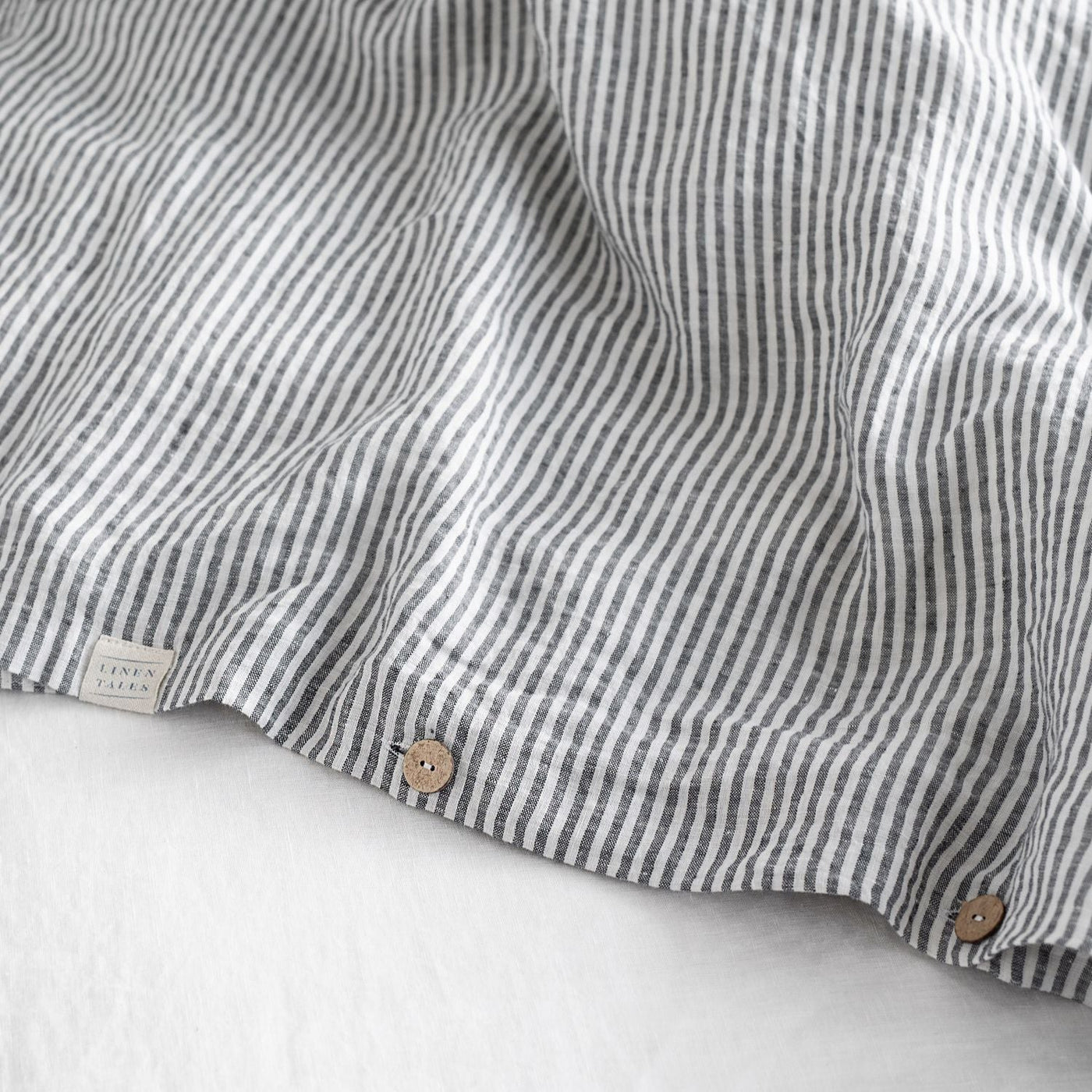 Thin Black Stripes Linen Duvet Cover Set