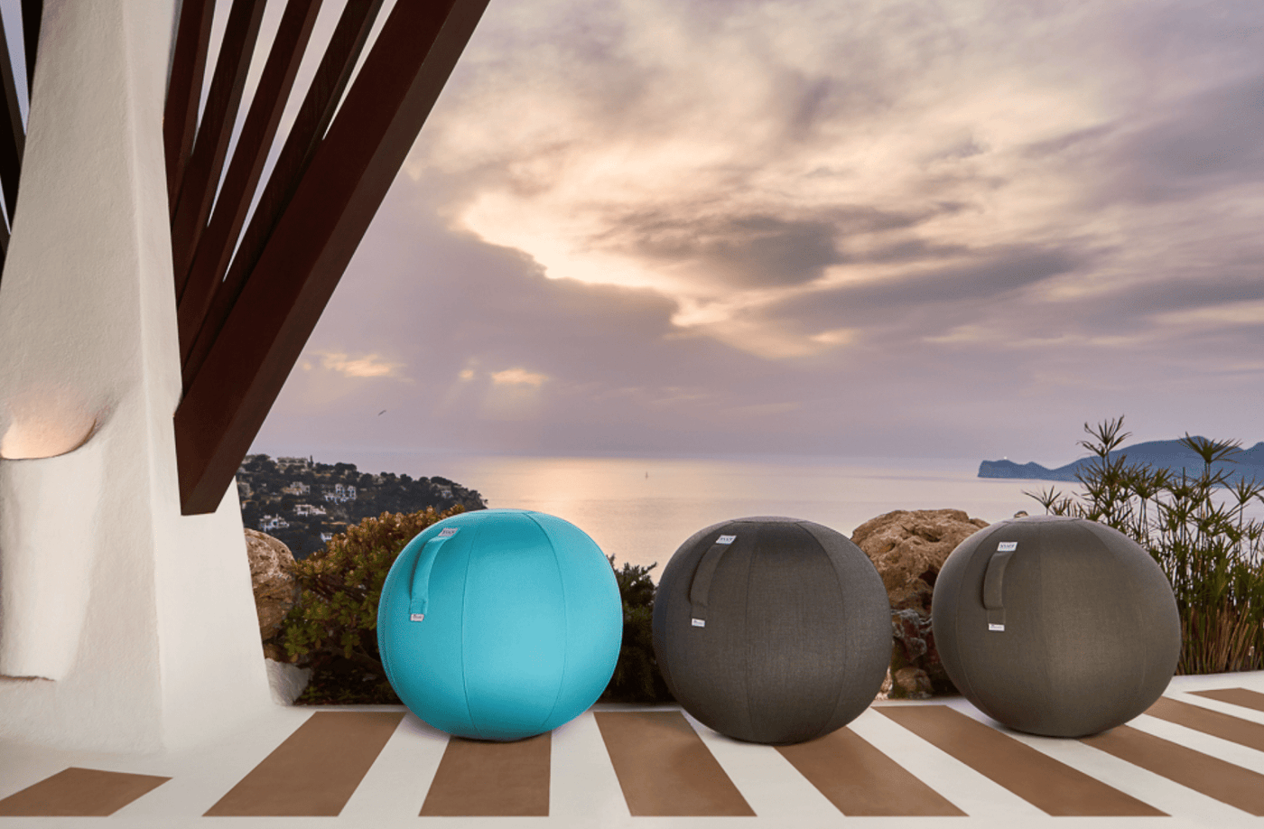 Vluv Aqva Outdoor Sitting Ball-Furnishings-BALLS, SPORT EQUIPMENT, SUSTAINABLE DECOR-Forest Homes-Nature inspired decor-Nature decor