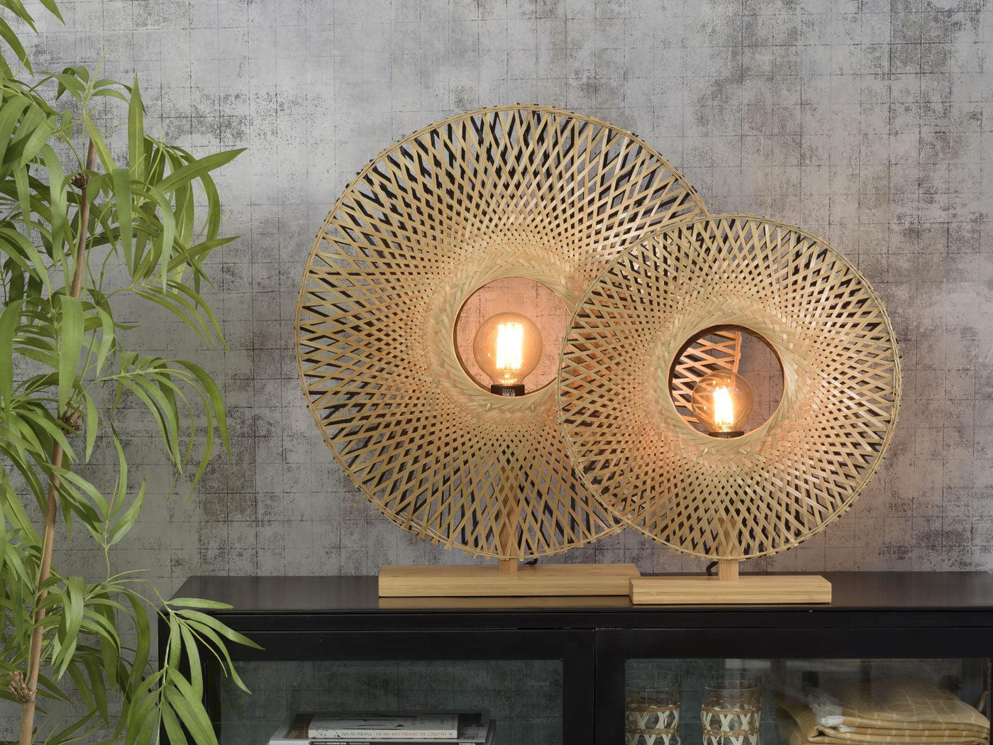 Kalimantan Sun Bamboo Table Lamp